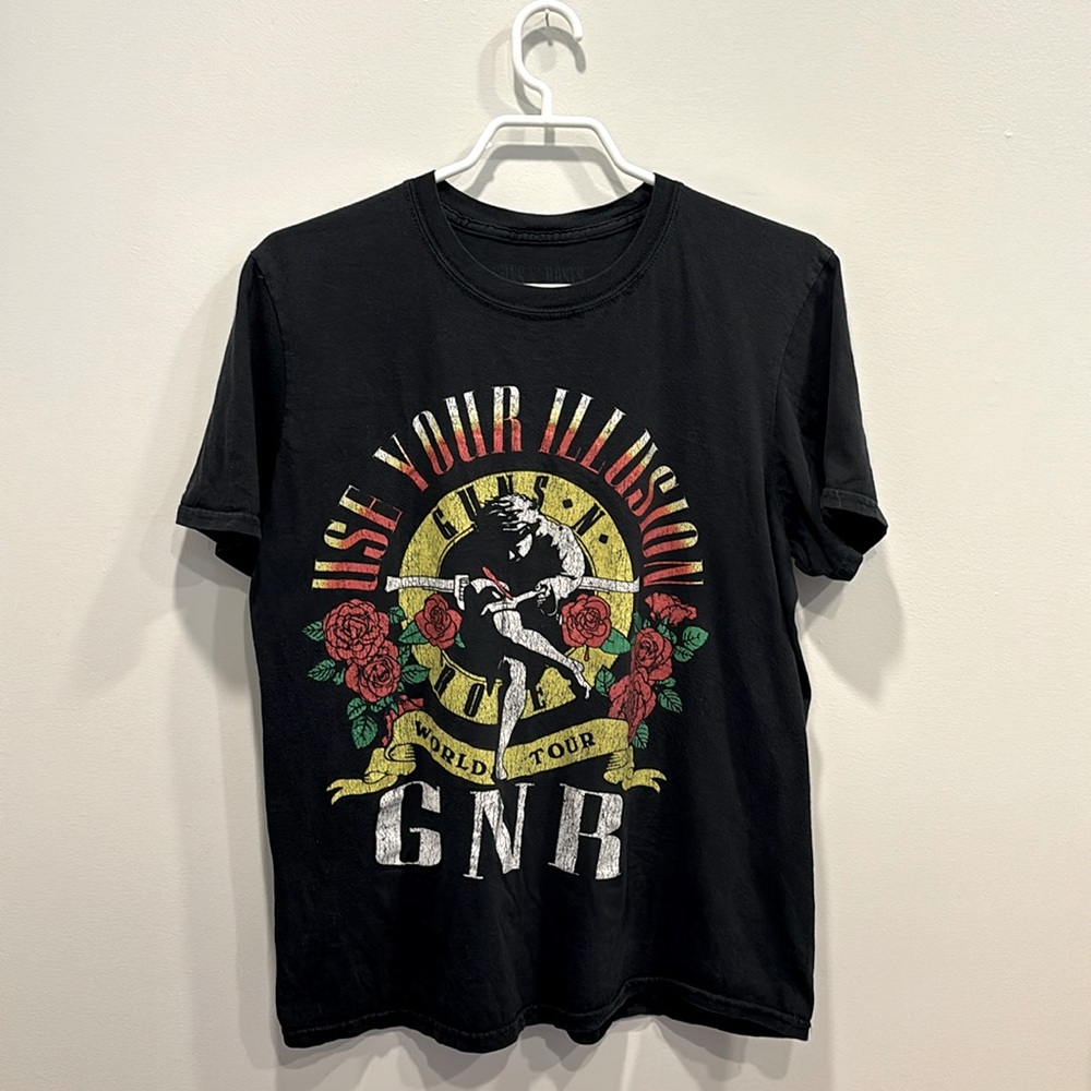 GUNS N ROSES T SHIRT